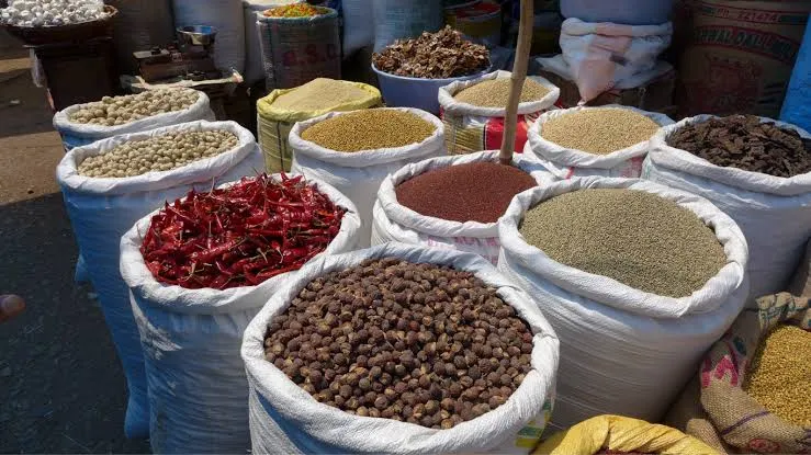 Spices Cinnamon Pepper Cardamom